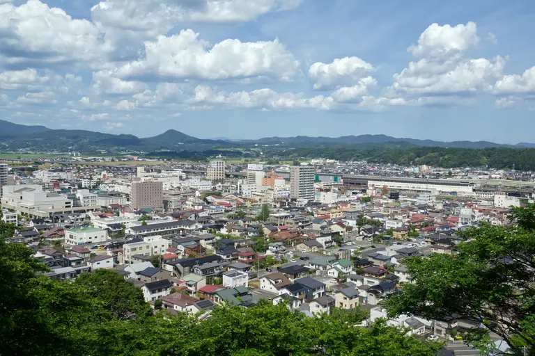 釣山公園から望む岩手県一関市の街並み